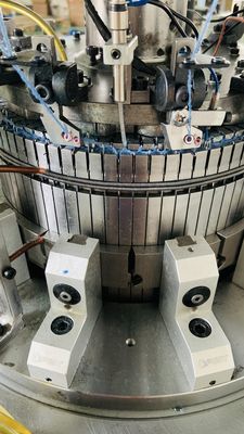 Mejora tu producción con la máquina automática de punto de sombreros de costillas circulares de 0,75 W