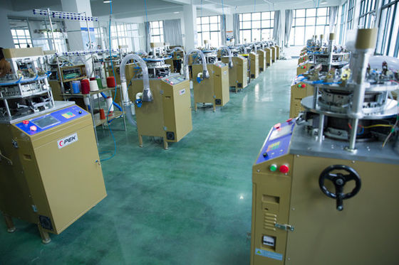 160N-360N Agujas Máquina de tejido industrial para grandes empresas Bufanda y sombrero