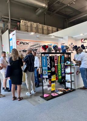 9 pulgadas de diámetro del cilindro OPEK Cap Machine para el tejido de sombreros / bufanda con tecnología avanzada