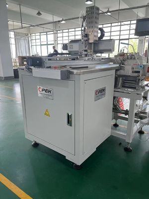 OPEK-300HS Máquina automática de coser sombreros Operación computarizada Configuración de cama plana