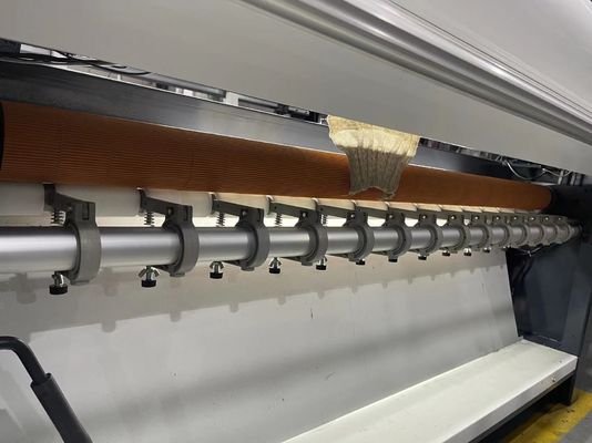 1 1 Sistema de transporte Máquina de tejido plano computarizada para el estilo de tejido de cuello de polo