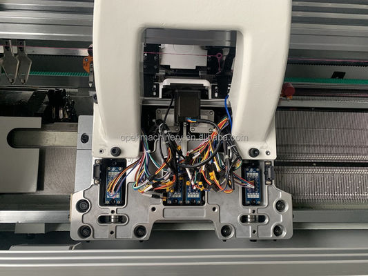 52 pulgadas OPEK 12 Gauge Computarized máquina de tejer plana con 1 1 sistema de transporte
