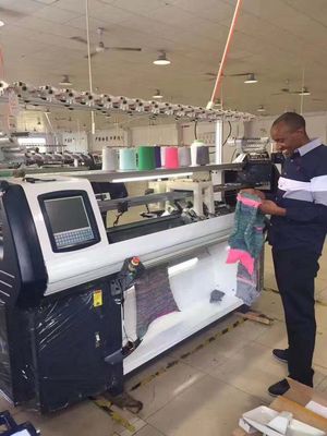 Máquina de tejido de tejido plano totalmente jacquard de alta productividad para cuello y manguito de camisetas de polo