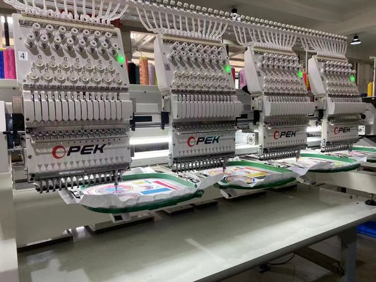 2800*1200mm Tamaño de la mesa de trabajo Máquina de bordado de sombreros informatizados con agujas múltiples industriales