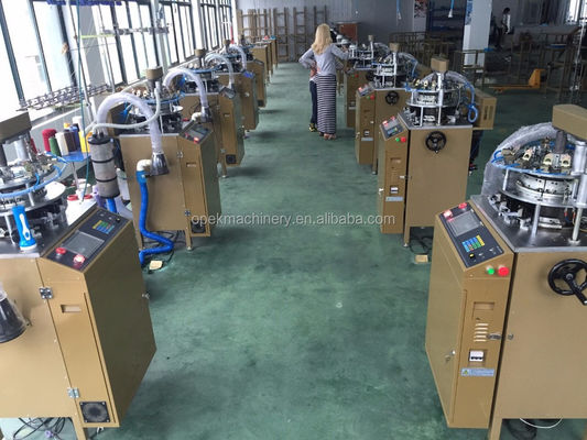 Equipo avanzado de fabricación de sombreros Jacquard de alta velocidad en 1kw con alarma automática