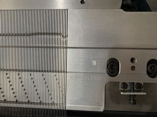 Máquina de tejer plana computarizada de doble sistema para suéteres totalmente jacquard