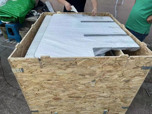 Máquina de bordado Opek con cabeza única y agujas múltiples con velocidad máxima de 850 rpm