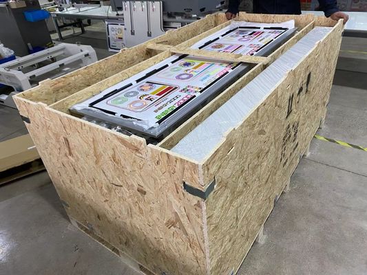 precisión Cambio automático de color y recortador Máquina de bordado por ordenador con 4 cabezas