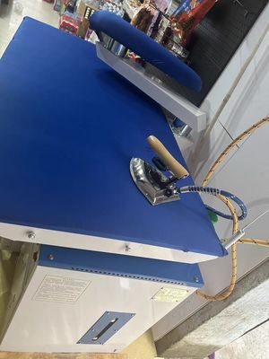 Prensa de hierro de vapor eléctrica de 9 pulgadas para obtener resultados de planchado suaves e impecables