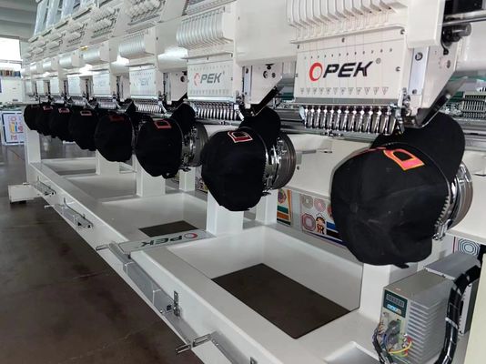 Máquina de bordado de cabeza múltiple para bordado de precisión