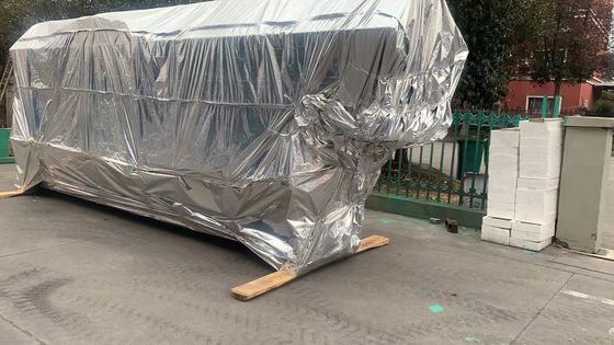 Máquina de bordado de cabeza múltiple para bordado de precisión
