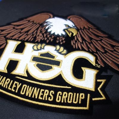 Máquina de bordado de gorra OPEK Cabeza única para camiseta Sombrero plano de alta velocidad informatizado