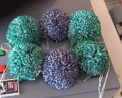 1-15 cm de ancho de tejido circular Pompom de la máquina de hacer para las necesidades del cliente