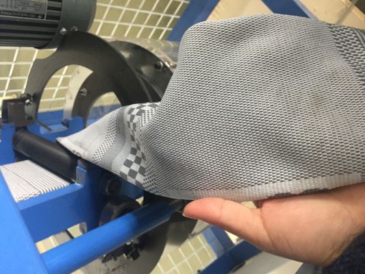 Máquina de fabricación de rodillas Jacquard para rodilleras deportivas Computarizada y tecnología avanzada